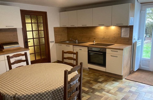 Asnieres-en-Bessin House | Cozy Holiday Home Near Omaha Beach - Pet Friendly Stays