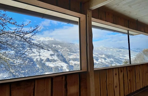 Distelberg House | Relaxing Holiday Home in Distelberg with Sauna & Spa