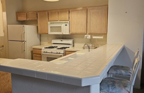 Spring Valley House | Cozy Getaway with Pool, Spa & 2 Bedrooms in Quiet Complex