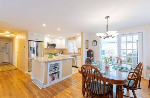 Brewster House | Inviting Beach Retreat for Dog Lovers with Breakfast!