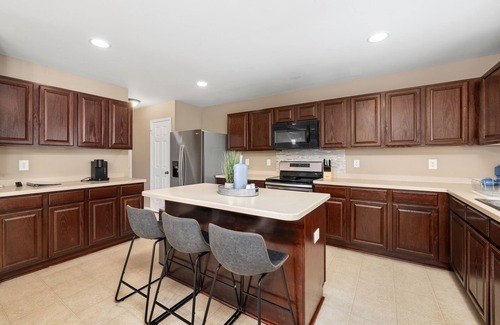 Southeast Raleigh House | Ideal Home for Large Groups, 5 Miles from Downtown Raleigh