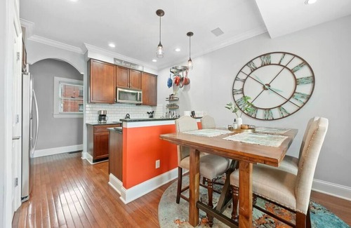 Short North House | Family-Friendly Retreat in the Heart of Short North