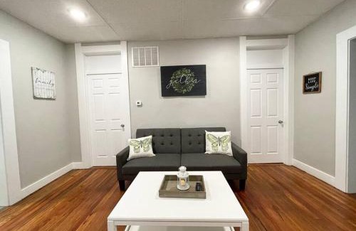 Franklin House | Cozy Downtown Franklin Home for Your Getaway