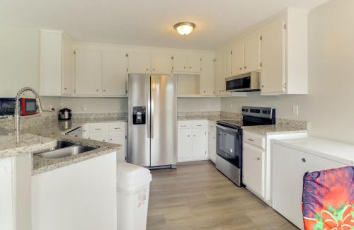 Hampton House | Spacious Home Less Than 3 Mi to Hampton Coliseum!
