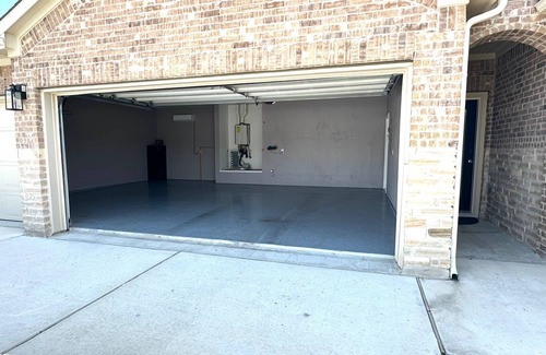 Buda House | Spacious home near Austin with a large backyard perfect for enjoying sunsets.