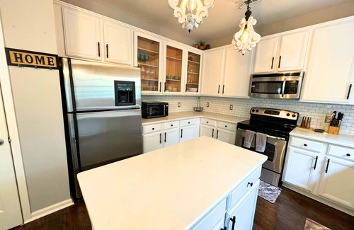 Charlotte House | Family-Friendly Retreat Near Uptown and PNC Pavilion