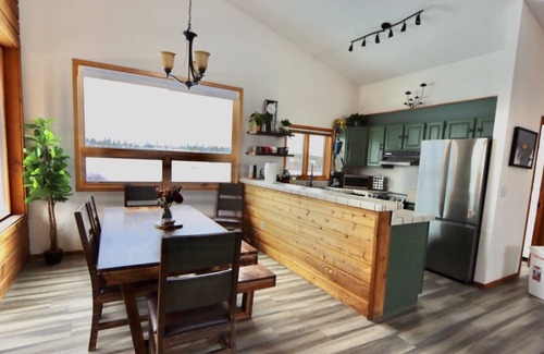 Fraser House | Ideal Family Retreat Near Rocky Mountain National Park