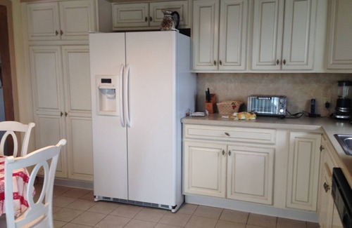 Napeague House | Pet-Friendly Retreat Steps from Ocean Beach in Montauk