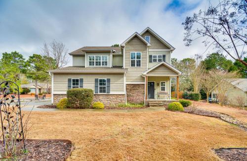 Pinehurst House | Cozy Home with Fireplace - Family-Friendly near Pinehurst