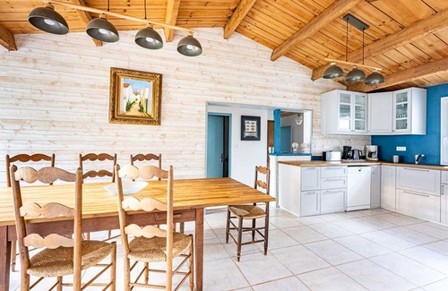La Couarde-sur-Mer Hotel | Spacious house near the beach for 10 people