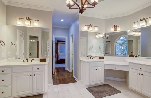 Johns Creek House | Peaceful Retreat with Spa & Pet-Friendly Yard in Johns Creek