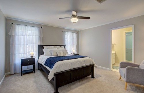 Johns Creek House | Peaceful Retreat with Spa & Pet-Friendly Yard in Johns Creek
