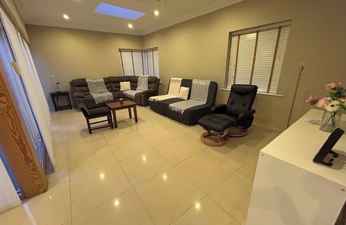 City Centre Dublin House | Spacious house central area - 10 sleeping