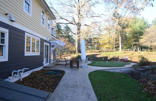 Green Lake House | Family-Friendly House with Pool & Spa - Rated 9.8/10