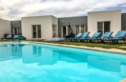 Atalaia House | Discover Atalaia: 4-Bedroom Retreat with Pool & Garden