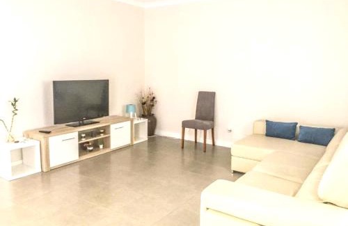 Atalaia House | Discover Atalaia: 4-Bedroom Retreat with Pool & Garden