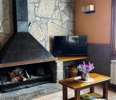 Ogassa House | Explore a 4-Bedroom Retreat with Terrace & WiFi in Ogassa