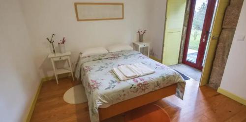 Maceira Apartment | Cozy Apartment in Cerdeira with Family-Friendly Amenities
