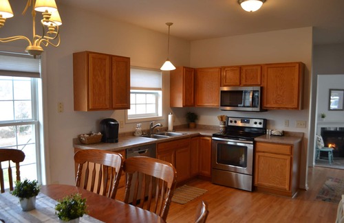 Wausau House | Ideal Retreat Near Granite Peak with Spa & Pet-Friendly Options