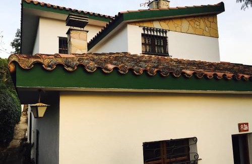 Tortosa House | Relaxing Poolside Retreat in Tortosa - Pet Friendly