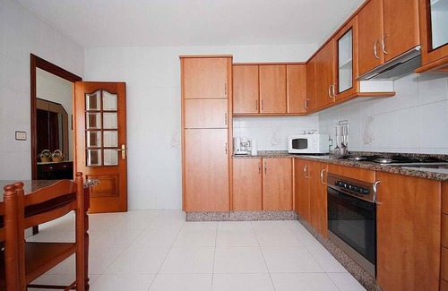 Carnota House | Family-Friendly House with Garden in Scenic Carnota