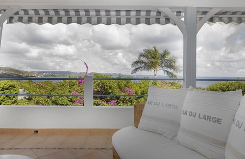 Le Diamant Cottage | Spacious housing facing the Diamant bay with beach 150m