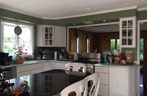 High Falls House | Spacious Hudson Valley retreat. Relax by the fire and enjoy the wildlife.