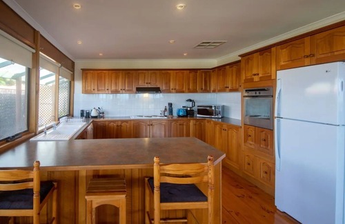 Encounter Bay House | Inviting Home with Ocean Views & Pet-Friendly Amenities