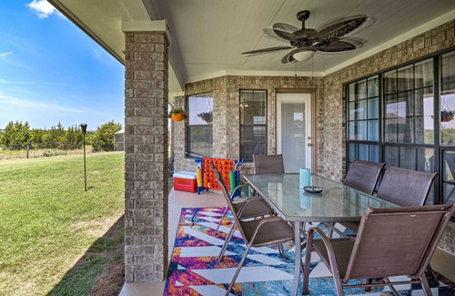 Killeen House | Family-Friendly Killeen Home with Yard & Spa Amenities