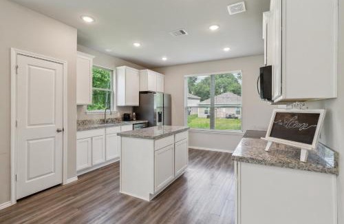 Montgomery House | Spacious Lake Conroe Retreat Family-Friendly home