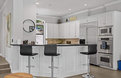 Montview Harbor House | Serene Lake House with Pool - Guest Rated 10/10