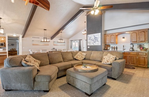 Climax Springs House | Tranquil Secluded Getaway at Lake of the Ozarks - 10/10