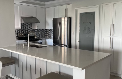 Jupiter Bay Condo | Relaxing Lakeside Duplex at Jupiter Bay Resort Near Beach