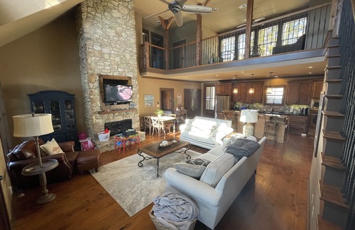 Little Kowaliga House | Ideal Lakeside Family Retreat with Pool and Kitchen