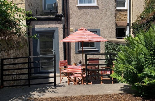 Lancaster House | Cozy Lancaster City Centre Retreat with Garden & Pet Friendly