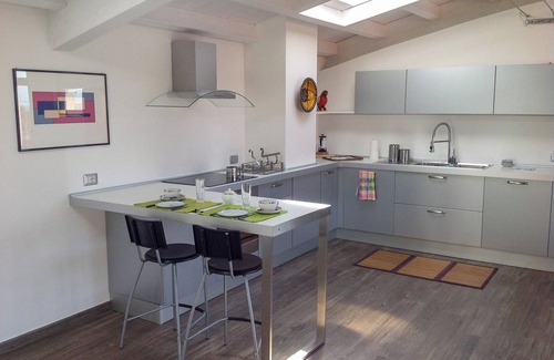 Maccagno Apartment | Bright 2-Room Apartment with Balcony & Lake Views