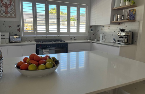 Plettenberg Bay House | Spacious, light 6-sleeper coastal bungalow with pool Short walk to the beach
