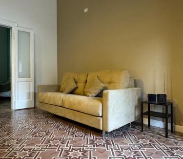 Stadera Apartment | Explore Appartamento Baia del Re - Navigli: Pet Friendly Stay