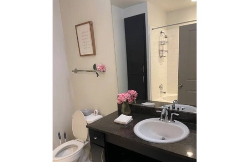Deep Ellum Apartment | Spacious Loft - Downtown View