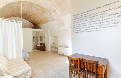 Matera Apartment | Spacious loft in the city center, with kitchenette and pets allowed