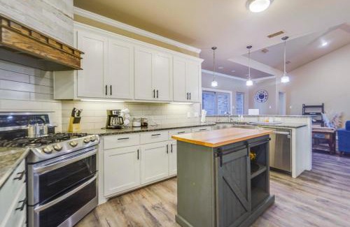 Lubbock House | Guest Rated 10/10: Lubbock Home with Private Pool & Yard