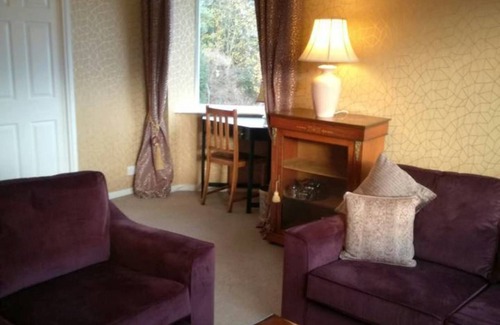 Newcastle-upon-Tyne House | Modern 2 Double Bedroom Flat in Newcastle with Breakfast