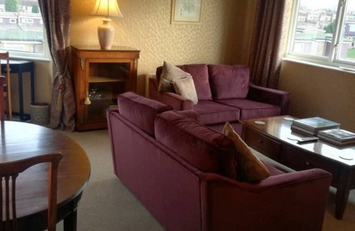 Newcastle-upon-Tyne House | Modern 2 Double Bedroom Flat in Newcastle with Breakfast