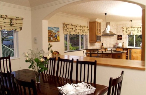 Plettenberg Bay House | Elegant Waterfront Holiday Villa with Ocean Views
