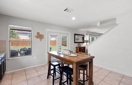 McKinney House | Impressive Austin Home | 10 Min to Downtown & Airport