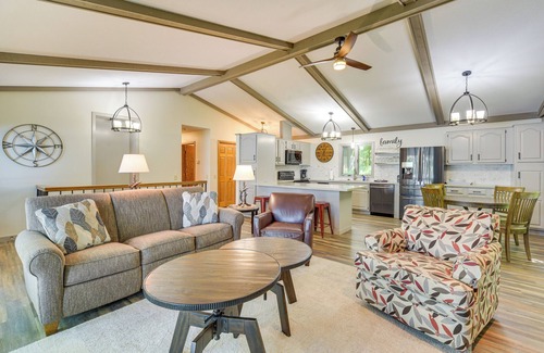 Luck Cabin | Inviting Cabin Retreat on Bone Lake with Deck & Dock