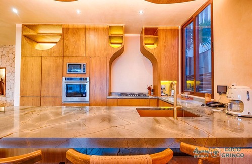 Akumal Villa | Elegant Beachfront Villa with Private Pool near Tulum