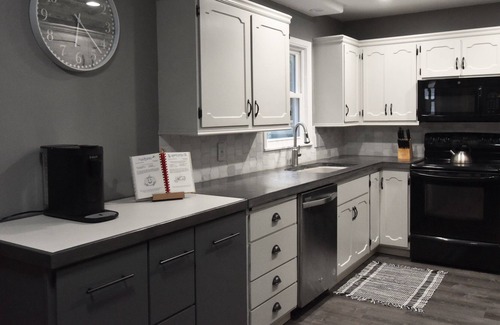 Rochester House | Elegant Escape Near Mayo Clinic - Family-Friendly Stay