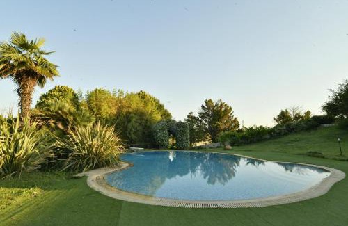 Alexandroupoli Villa | Spacious Luxury Villa with Private Pool & Lush Gardens Close to City & Beach