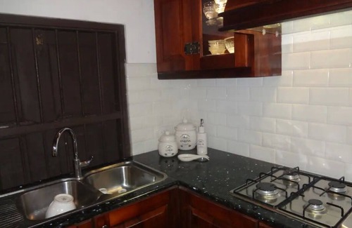 Medaketiya Villa | Spacious Luxury Villa with 5 bedrooms in the Coastal City of Tangalle